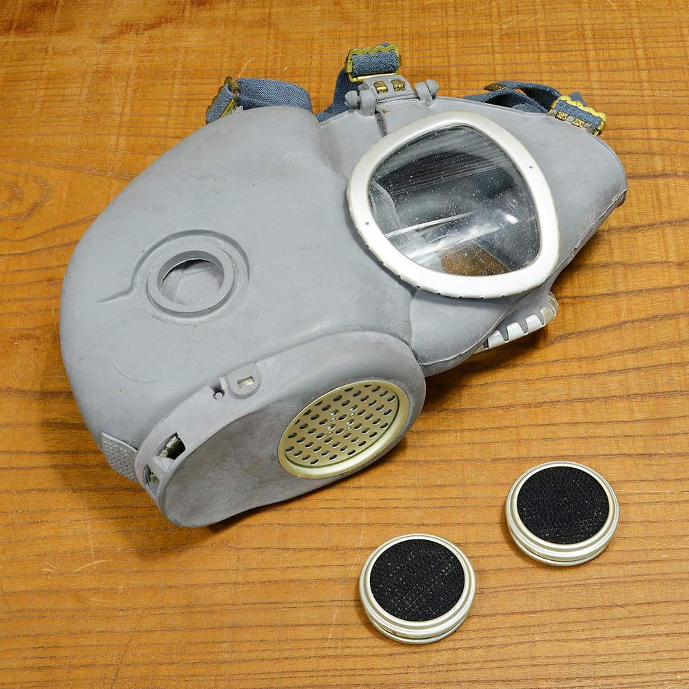 ポーランド軍放出品 ガスマスク MP-4 専用バッグ付き | ミリタリー