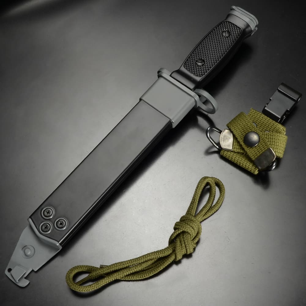 M.D.N.CORPORATION ダミーナイフ 89式多用途銃剣 プラスチック製 東京