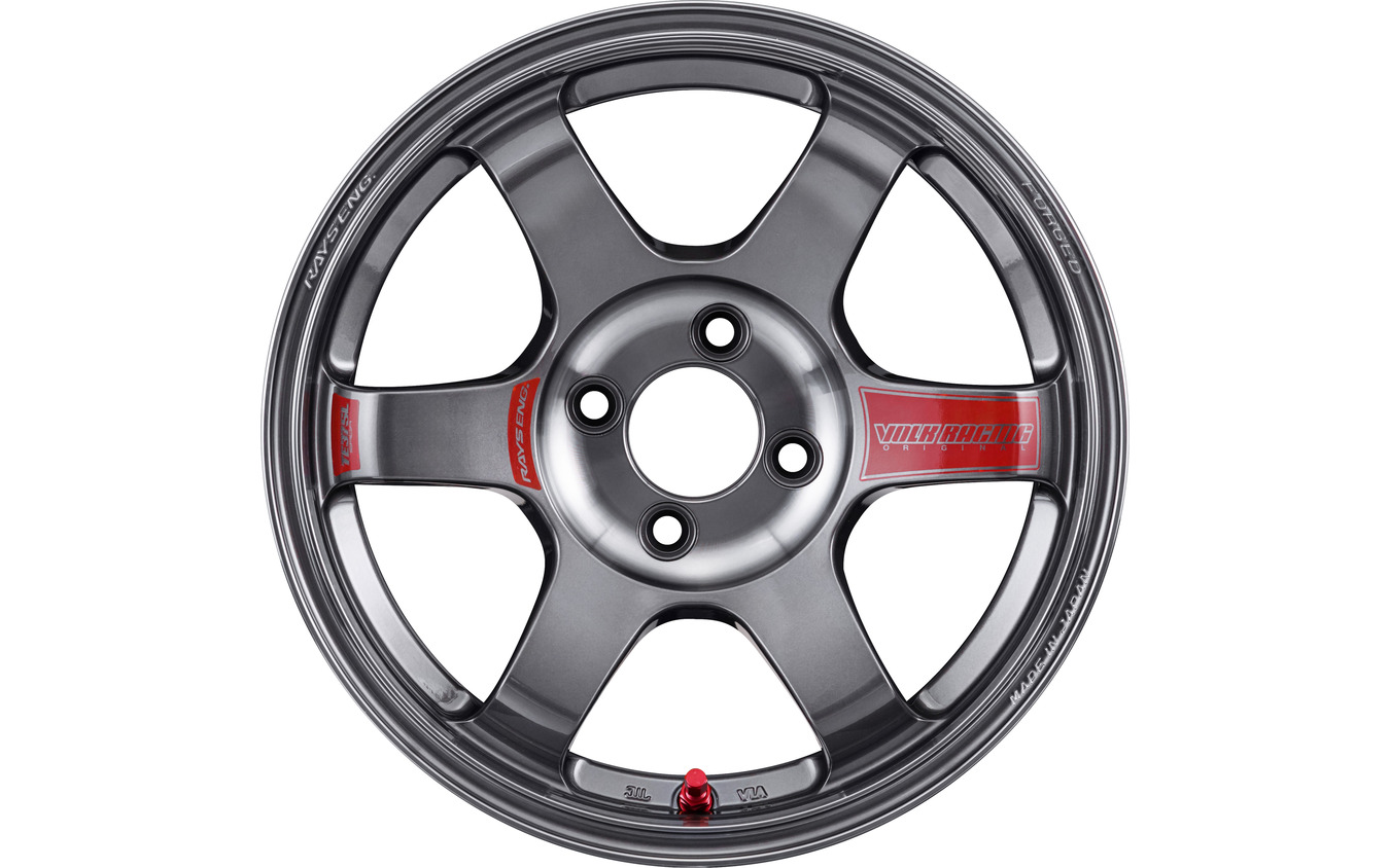 無駄を削ぎ落とした機能美！ 軽さと剛性を極めた、レイズ ボルク