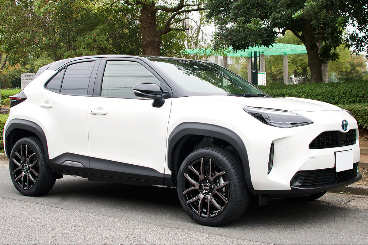 トヨタ・新型ヤリスクロス】街中に溢れるヤリスクロスと差がつくアルミ