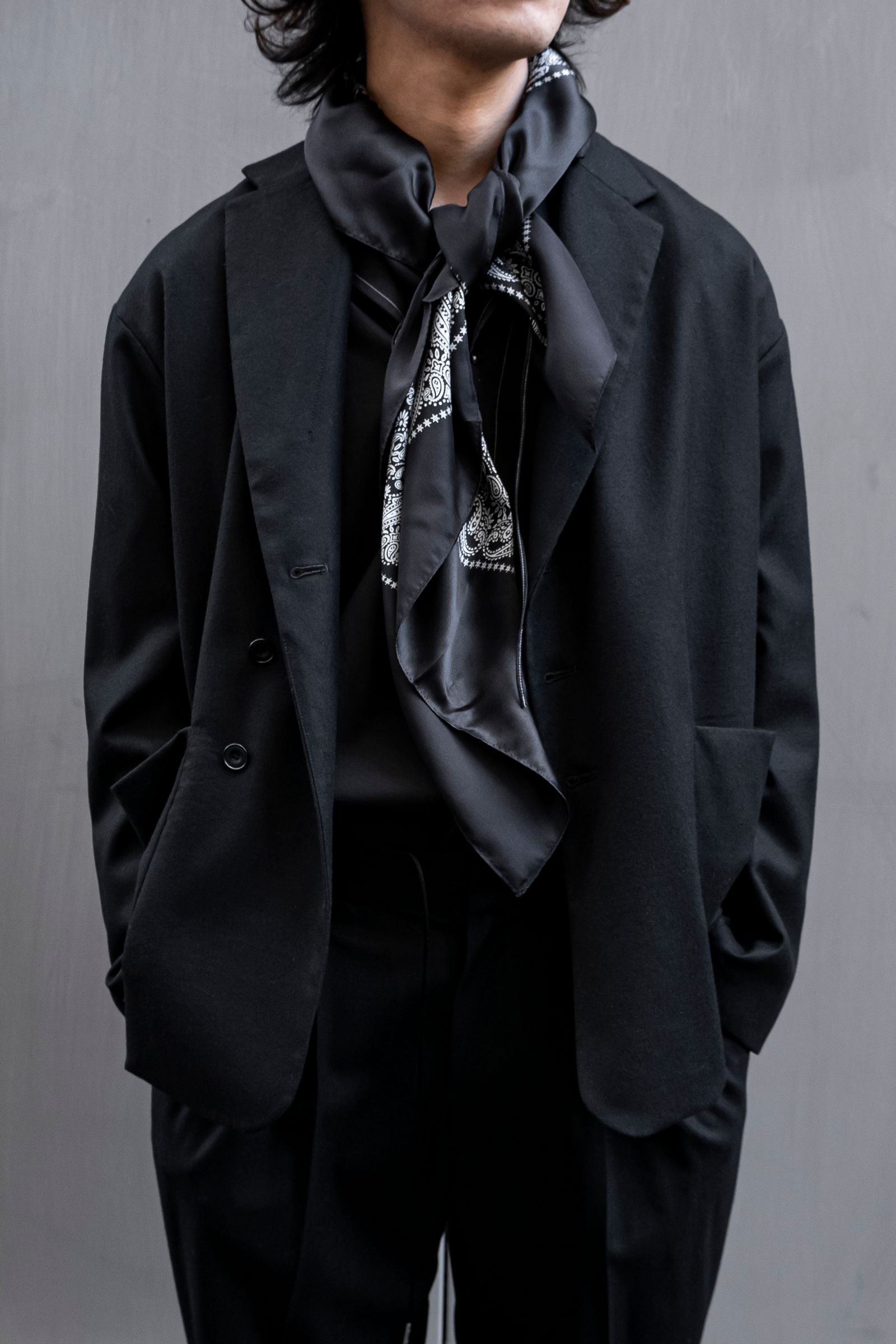 SUGARHILL - BENDED SCARF / BLACK | Retikle Online Store