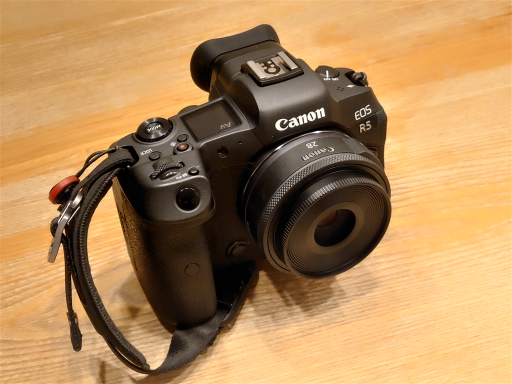 価格.com - 『専用フード(EW-55)装着時』CANON RF28mm F2.8 STM Data
