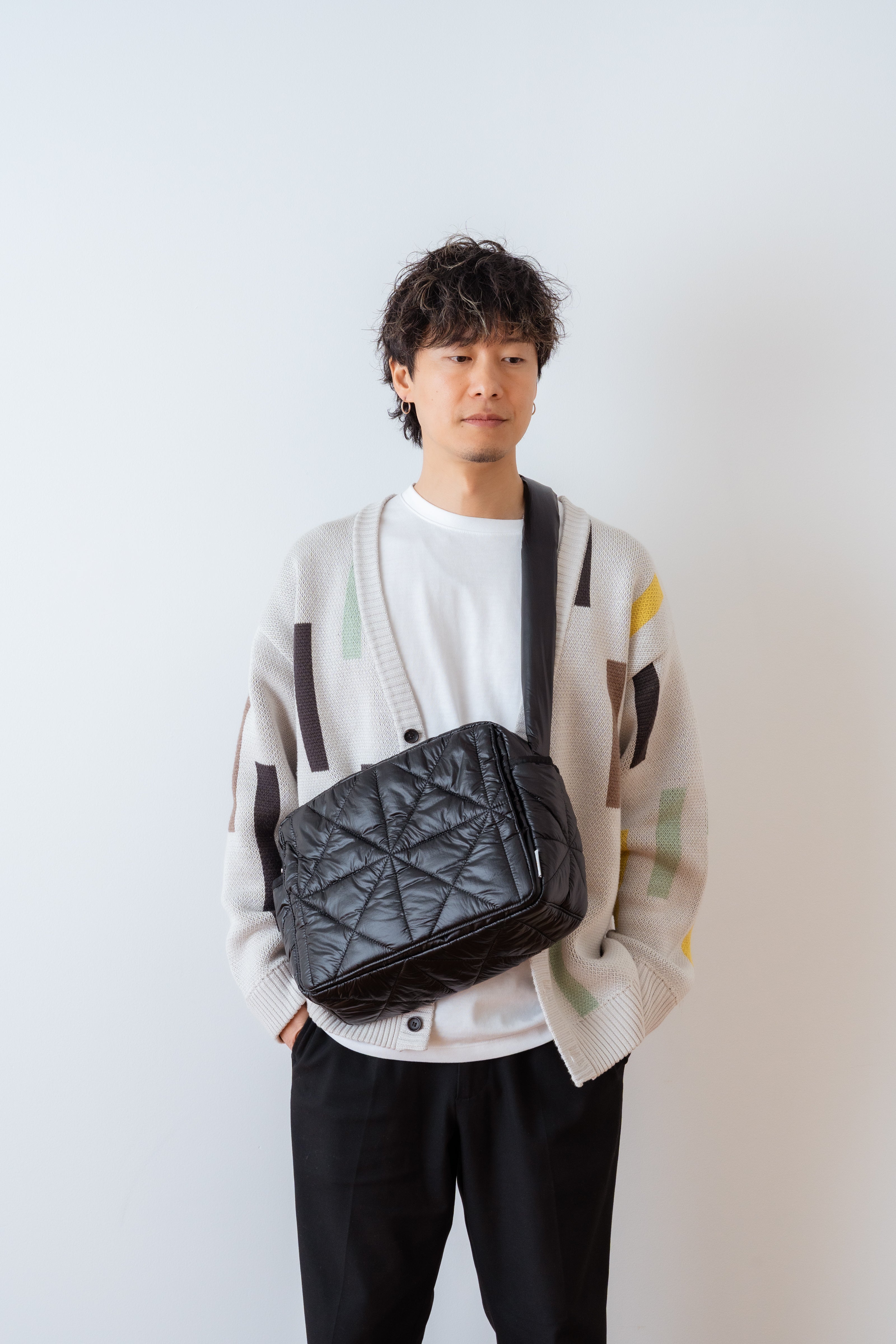 Cross quilt bag / Black – RICH RAISE