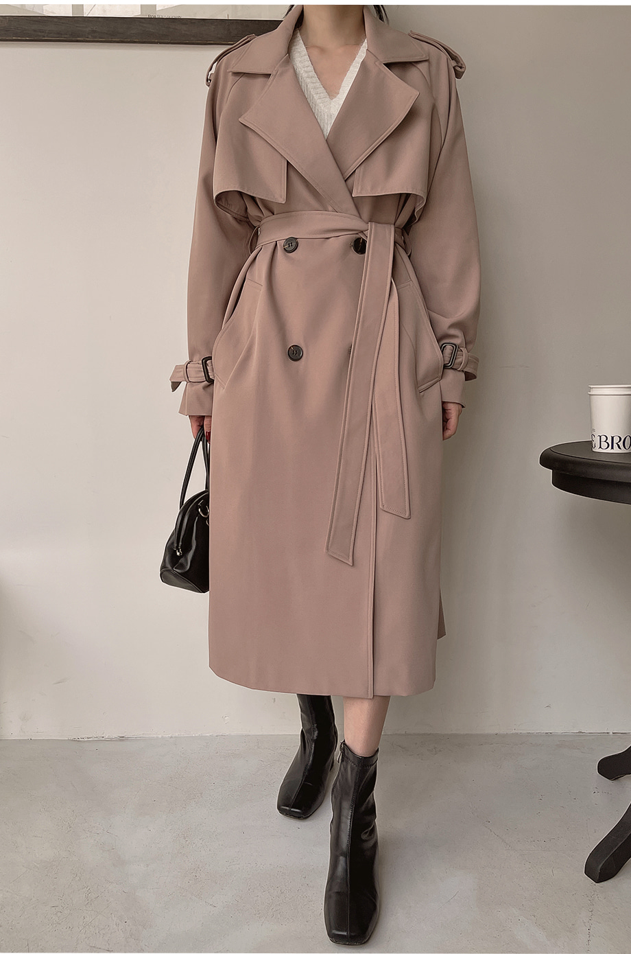 オケージョン】ストラップ付き ダブルブレストトレンチコート