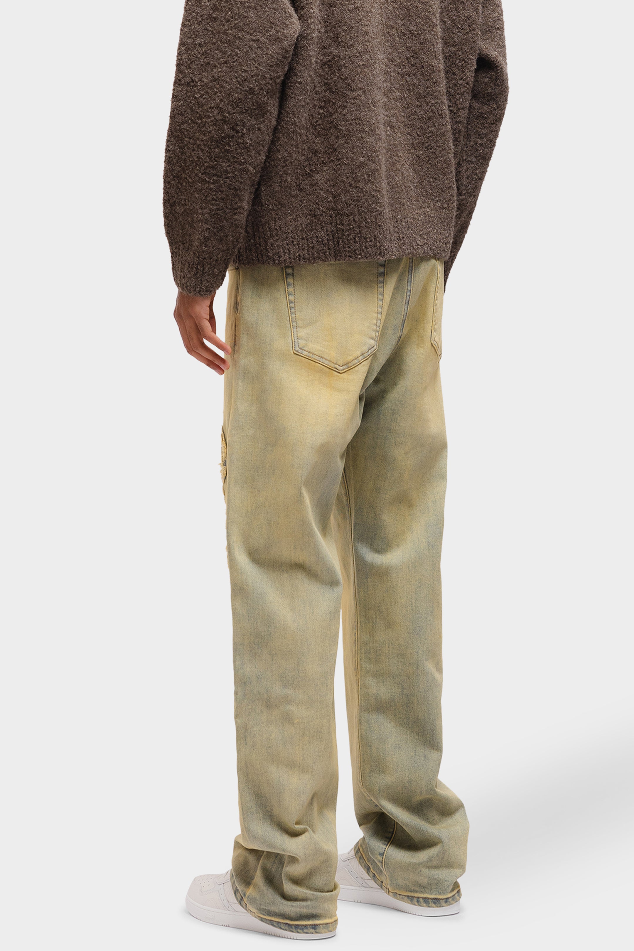 SCRIPT WASHED DENIM JEANS – Rivero Fashion