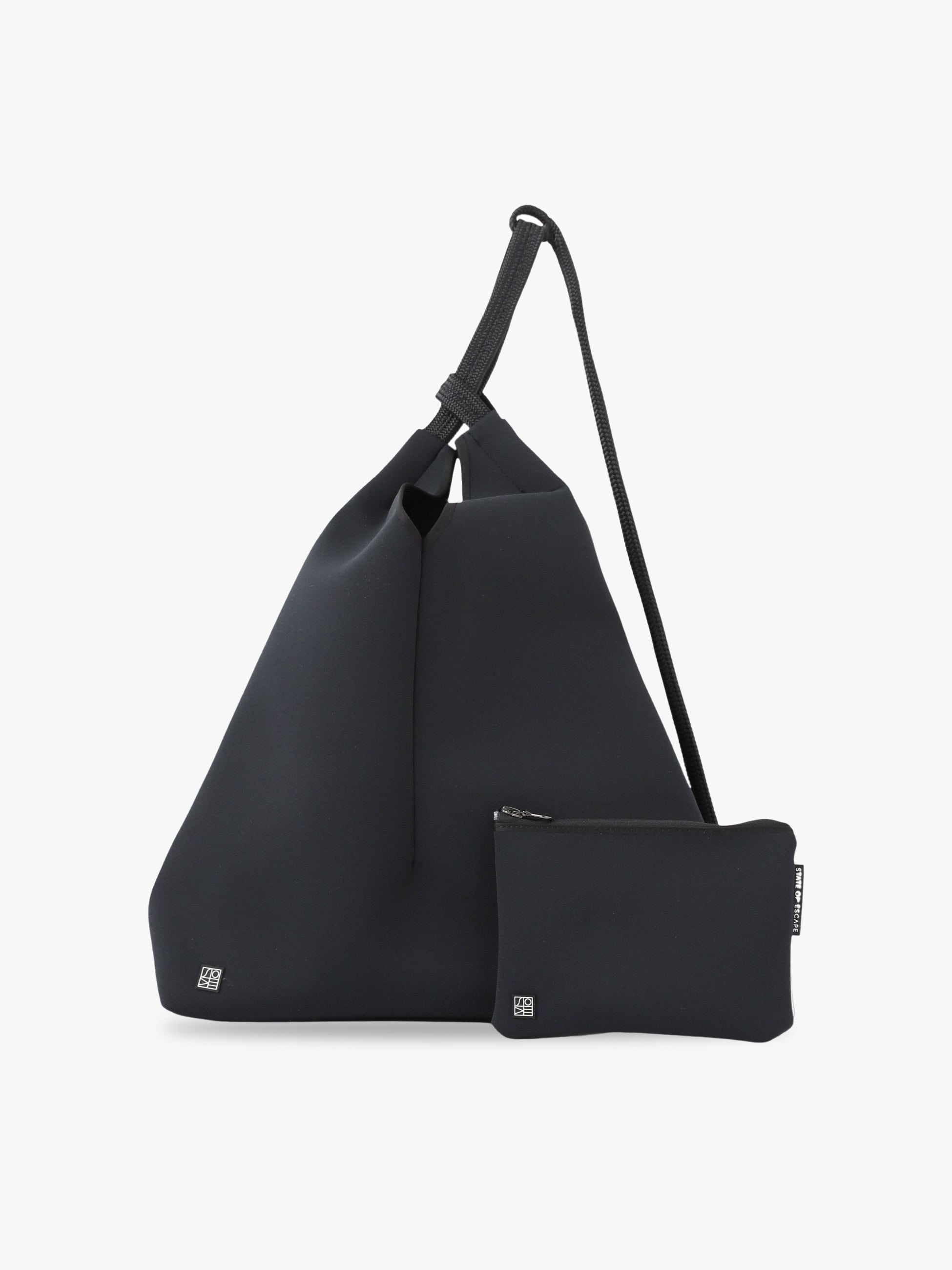 ソルスティス リュックサック（ブラック）｜STATE OF ESCAPE(ステート