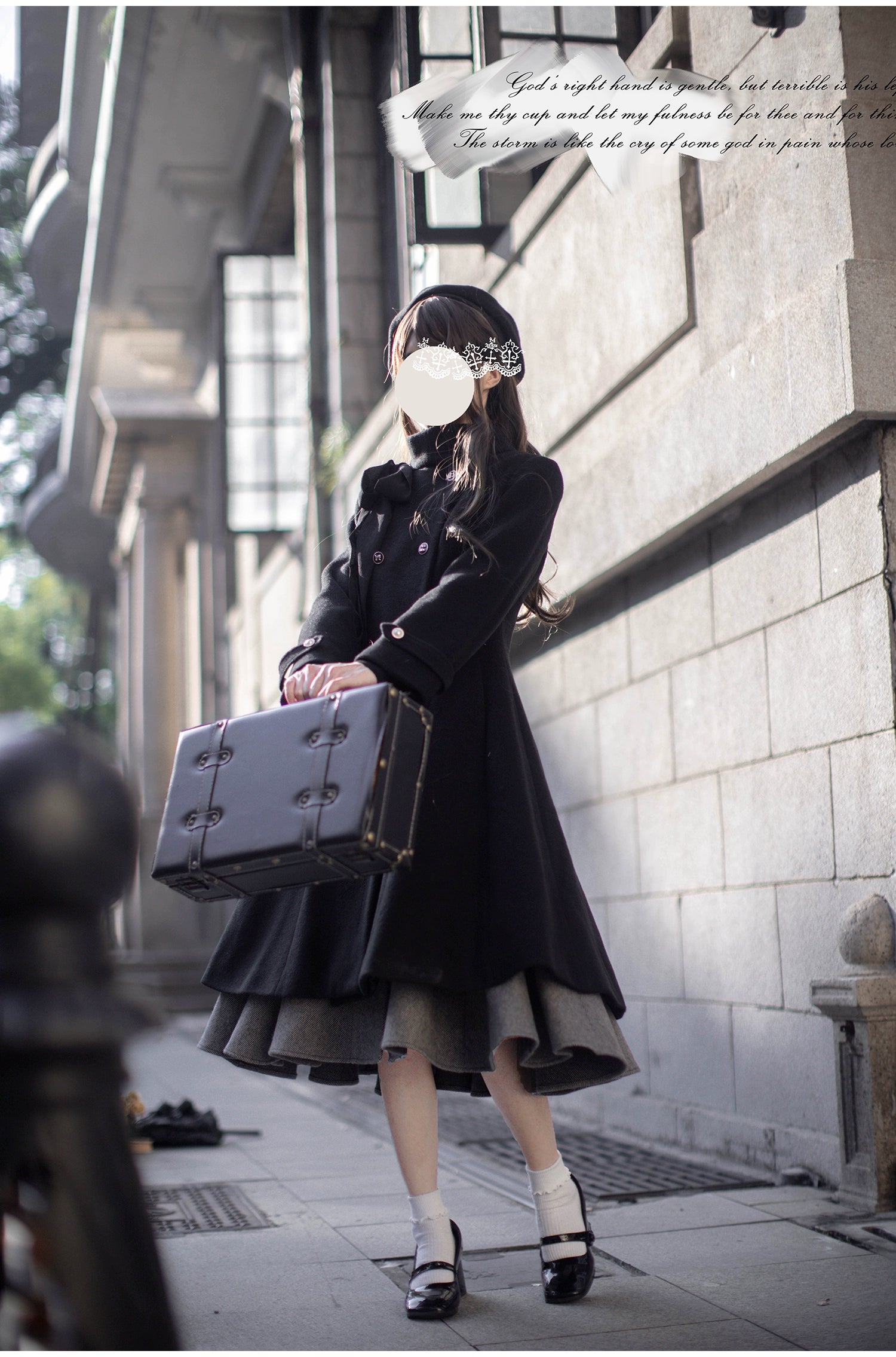 ダブルボタンのクラシカルリボンコート – ロリータファッション通販RonRon