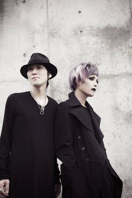 deadman「13年ぶりとなる禁断の〈屍〉復活、その真相を激白