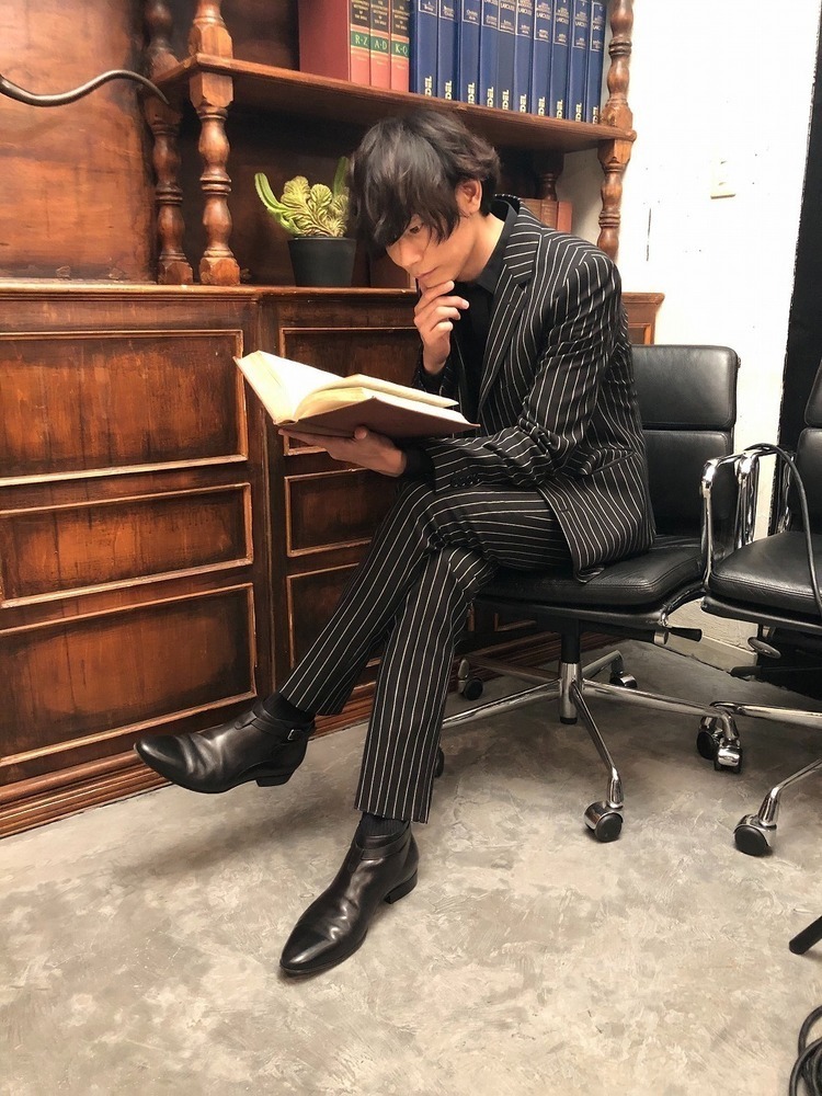 Alexandros]・川上洋平の最高クールなモノクロ写真はJAPANで！ (2020