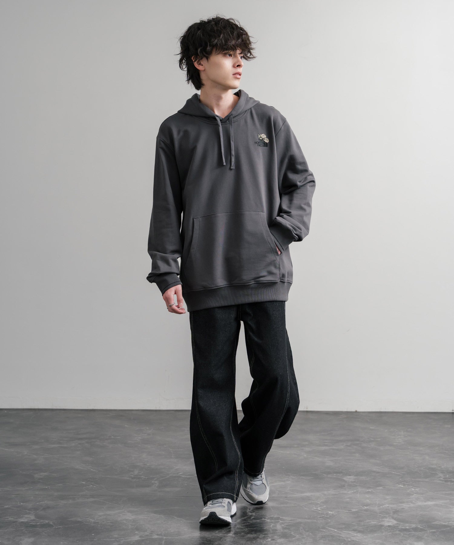 THE NORTH FACE ザ・ノースフェイス FLOWER DOME RELAXED HD