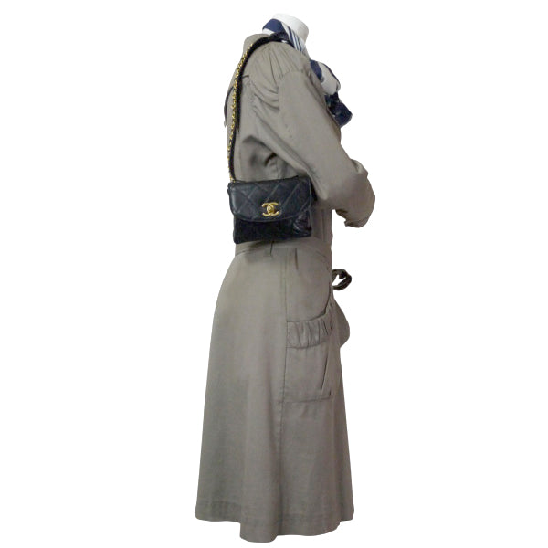 OLD CHANEL マトラッセウエストポーチ（黒） – Vintage Shop Rococo