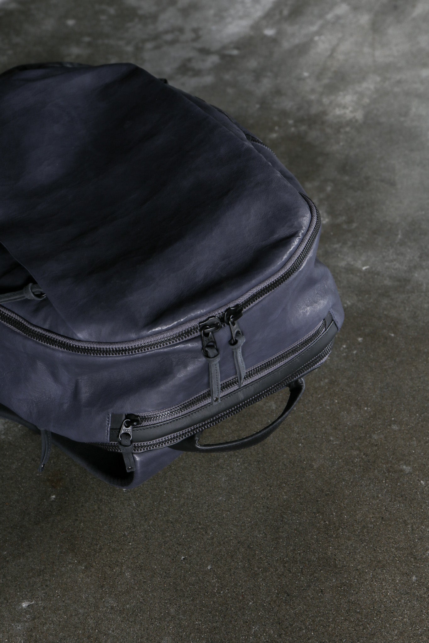 rofmia × Carryology Daypack V2 L #Navy