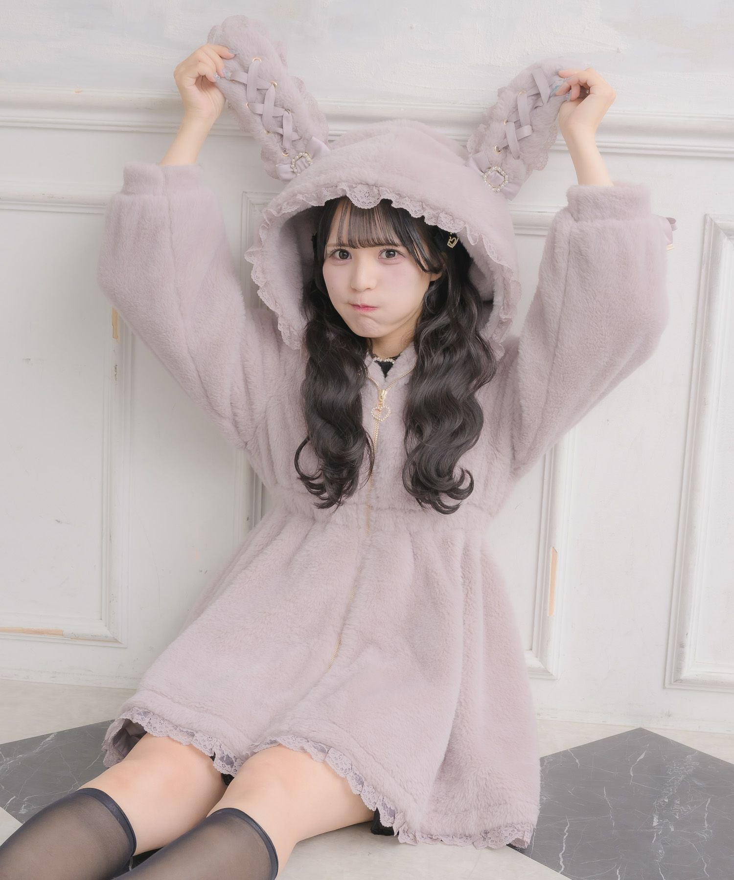 うさ耳ファーコート | Rlab store