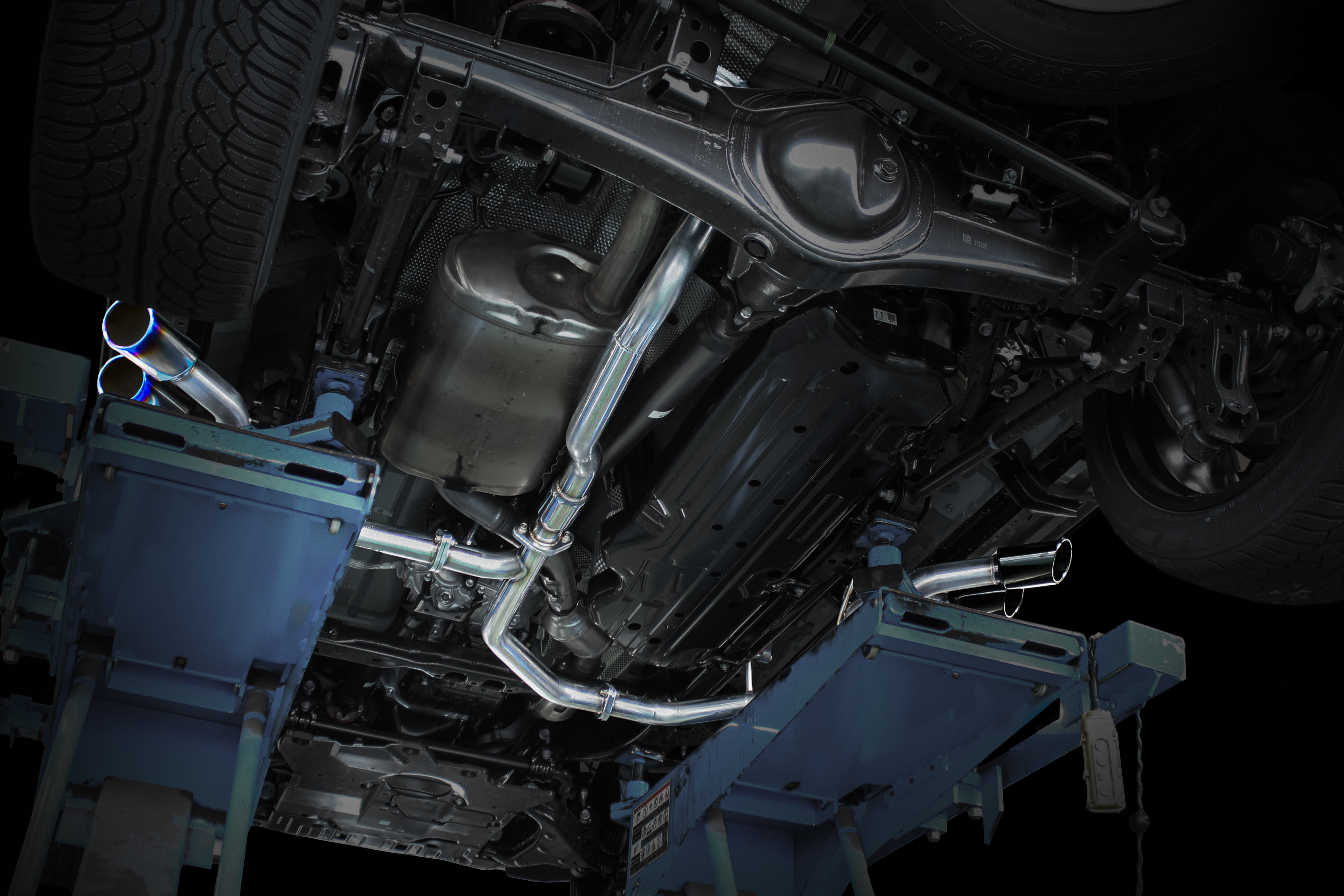 新商品リリースのお知らせ。【ランドクルーザー 250 DTMサイド