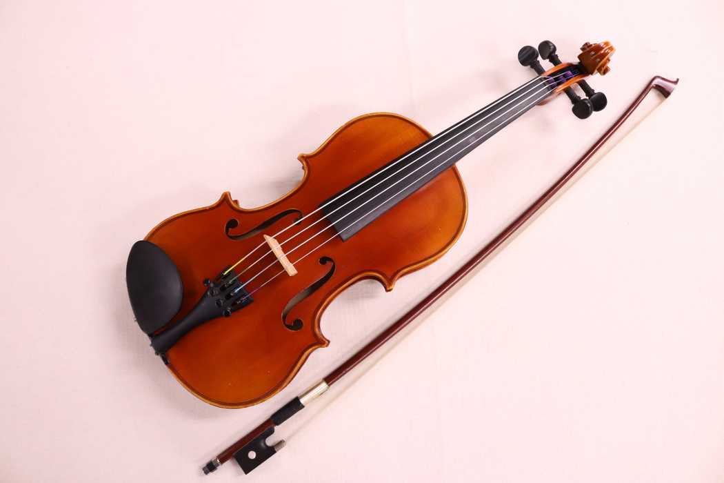 調整毛替弦交換済みSUZUKI No.230 バイオリン 1/10 2008年製 分数