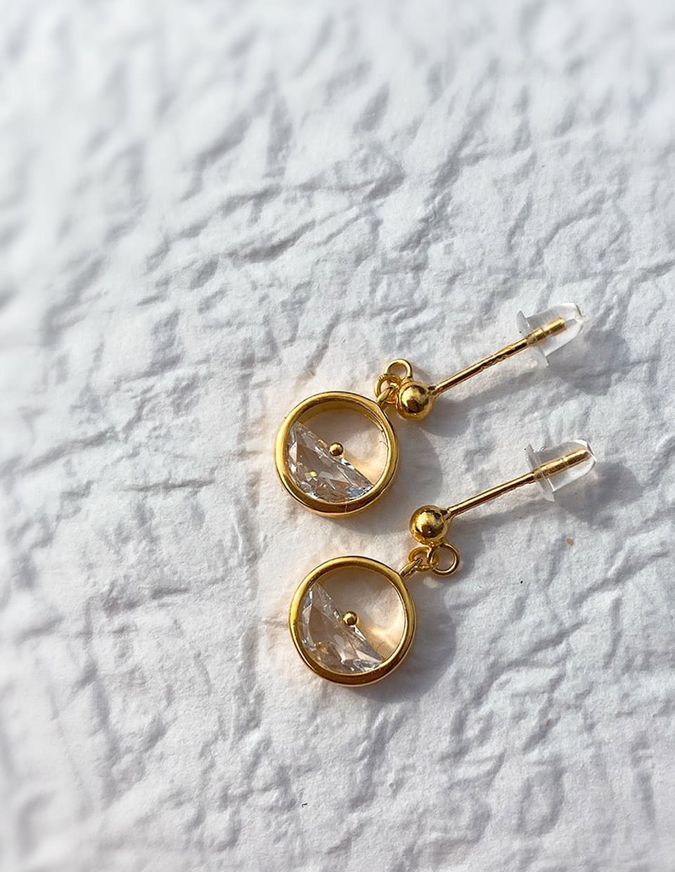 CZ ハーフビジューピアス シルバー925 – 金属アレルギー対応の