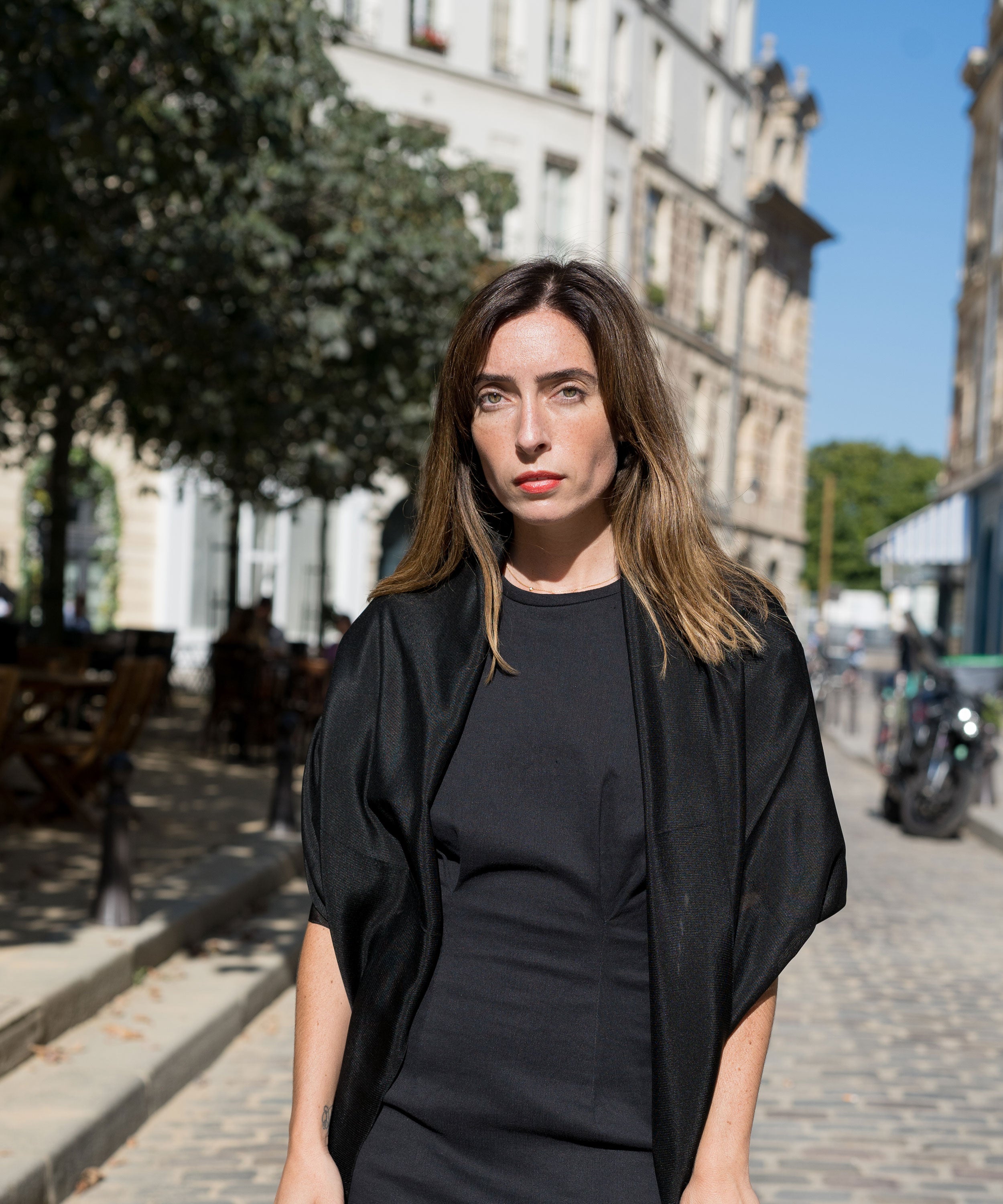 黒の中の黒 絽の漆黒シルクストール