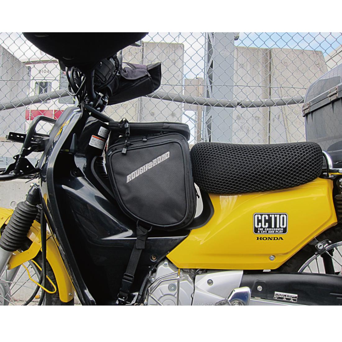 RR9227 フロントフロアバッグ | ラフ＆ロード