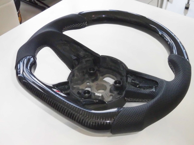 AUDI アウディ S5 B9 スポーツバック RSTカーボンレザーステアリング