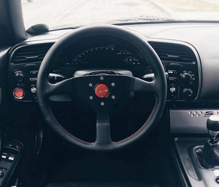 Momo Monte Carlo 350mm Black Leather Wheel Red Stitching – Rudy's