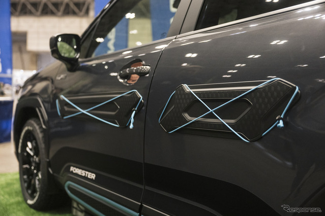 新型フォレスター半端ないって！ 純正用品で大変身、日本初披露“サンド