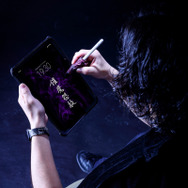 呪術廻戦」“獄門疆”がAirPodsケース、”宿儺の指”がApple Pencil