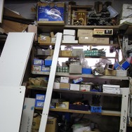 進化し続ける動画机」を支えるメーカー魂-三起社 数井浩子のアニメ社会