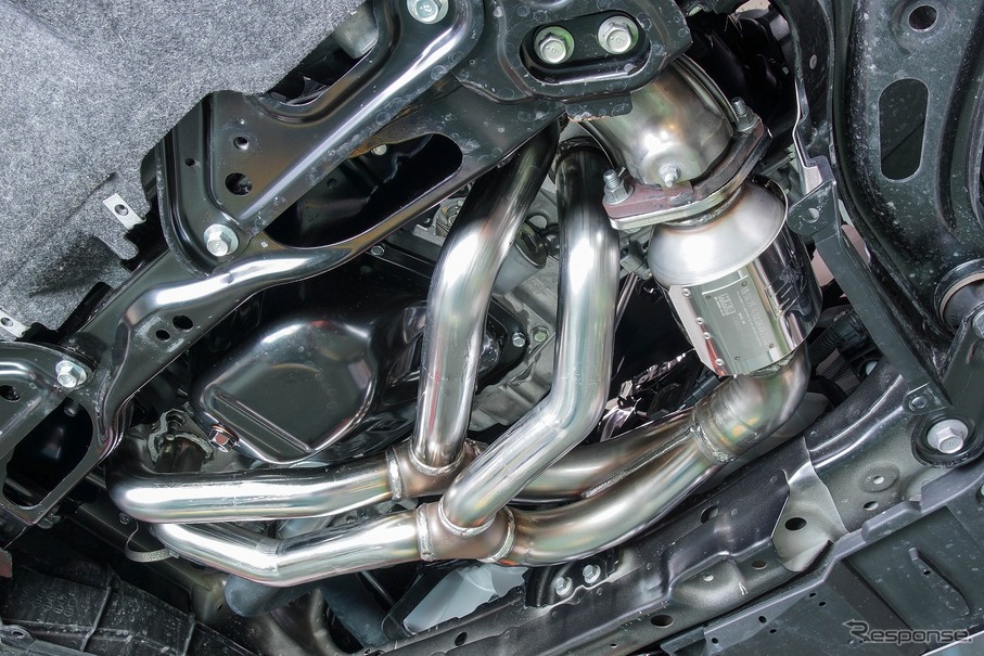 GR 86/BRZをパワーアップ、低密度メタル触媒採用のエキゾースト