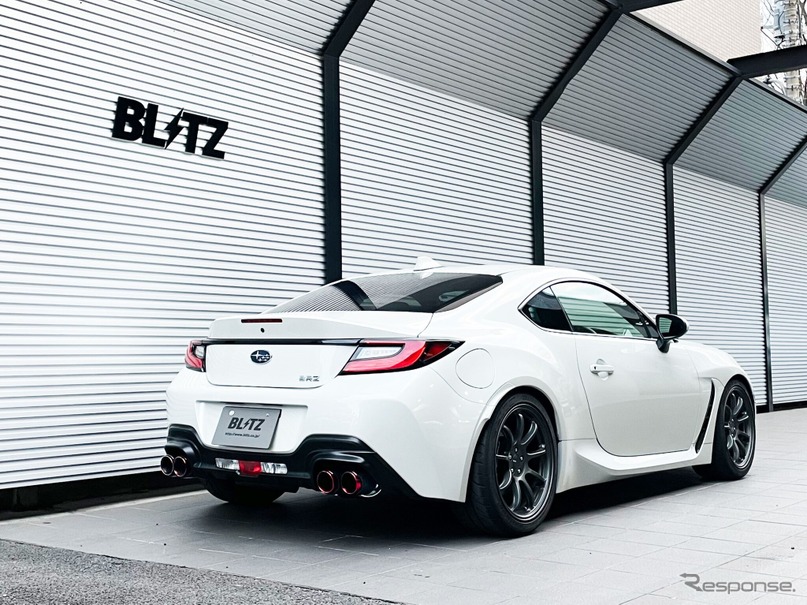 GR86/BRZ』AT車用が登場、ブリッツの4本出しエキゾースト「ニュル