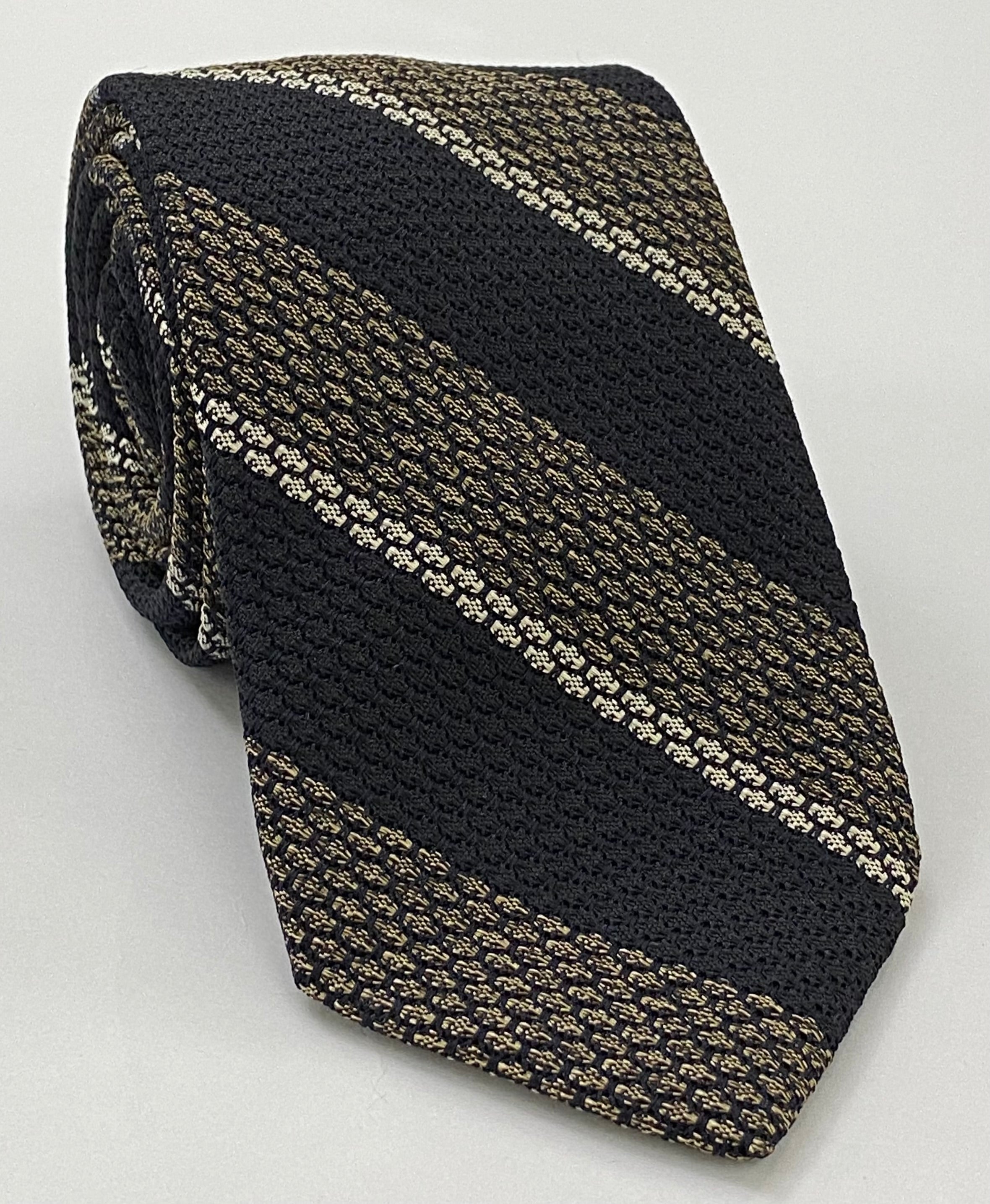 クラシック・グレナディン・グロッサ ストライプ シルクネクタイ – Sam