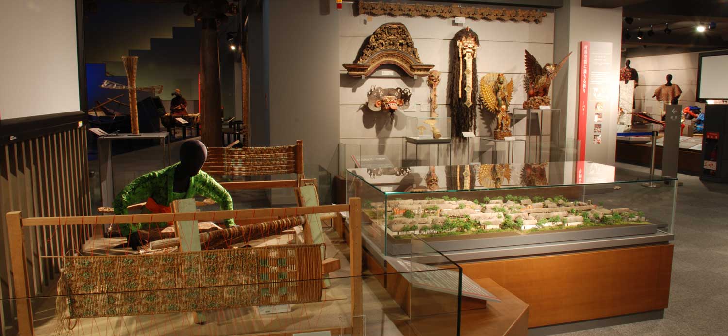 5 村落空間に満ちる祈り ーバリー ｜ 天理参考館