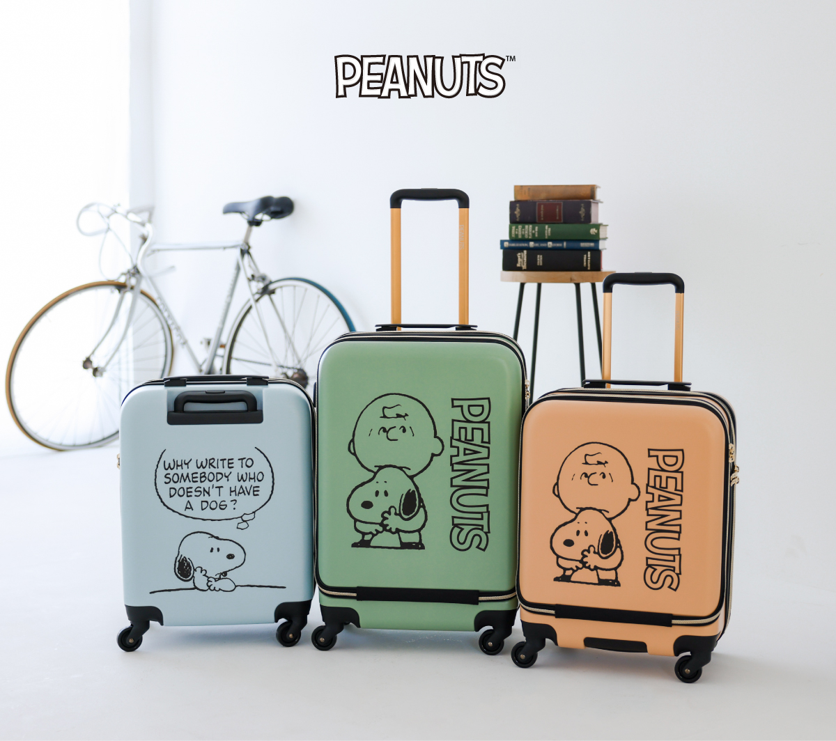人気のフロントオープン！スヌーピーのデザインがかわいいケースで旅行