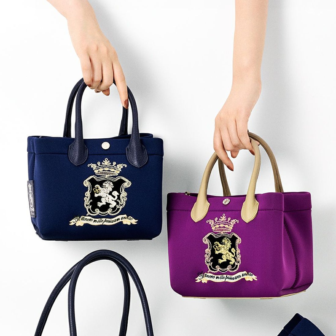 日本製 |軽量】アクセソワ ドゥ マドモワゼル A.D.M.J. マジックライト