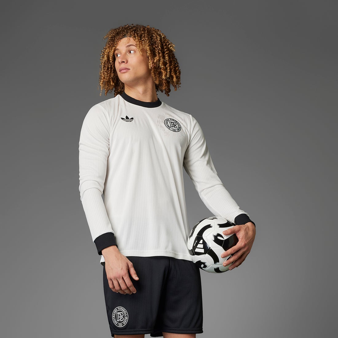 adidas ドイツ代表 125周年 アニバーサリー ユニフォーム 長袖 KPI62