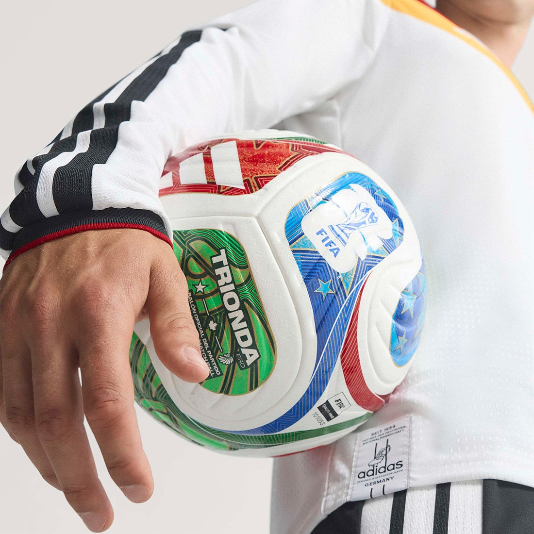 adidas ドイツ代表 2026 ホーム オーセンティック ユニフォーム 長袖