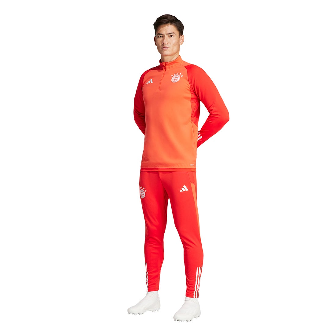 adidas バイエルンミュンヘン 23/24 トレーニングトップ&トレーニング