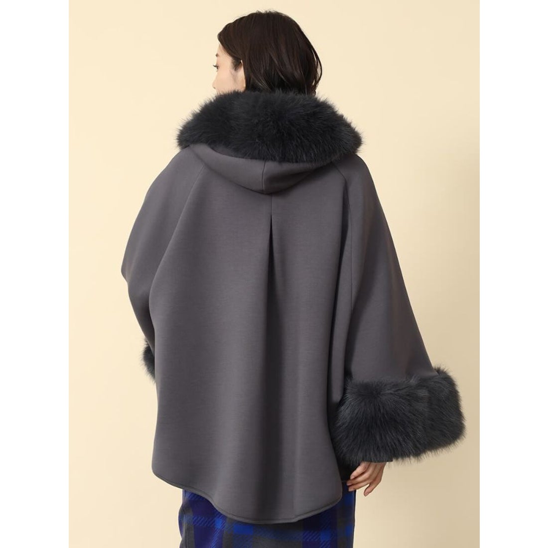 Y*U様 ヤマダヤ 未使用 フェンネル ポンチョコート ☆新品、未使用