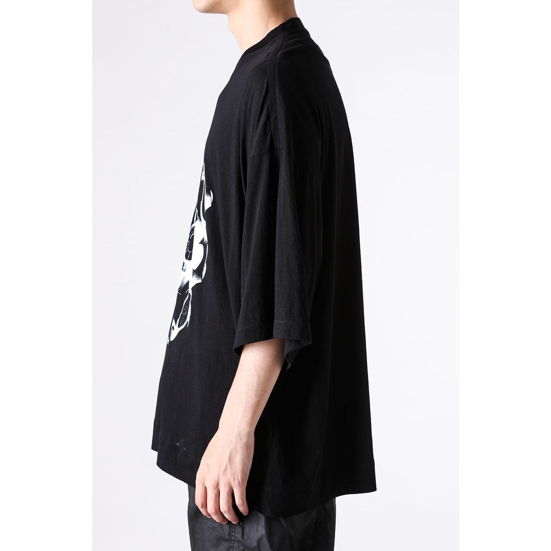 JULIUS COTTON/SILK JERSEY T SHIRT （BLACK） - Osaka / Kyoto