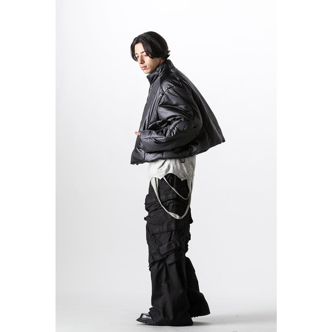 ユリウス JULIUS Cropped Berg Jacket （Black） -デザイナーズ
