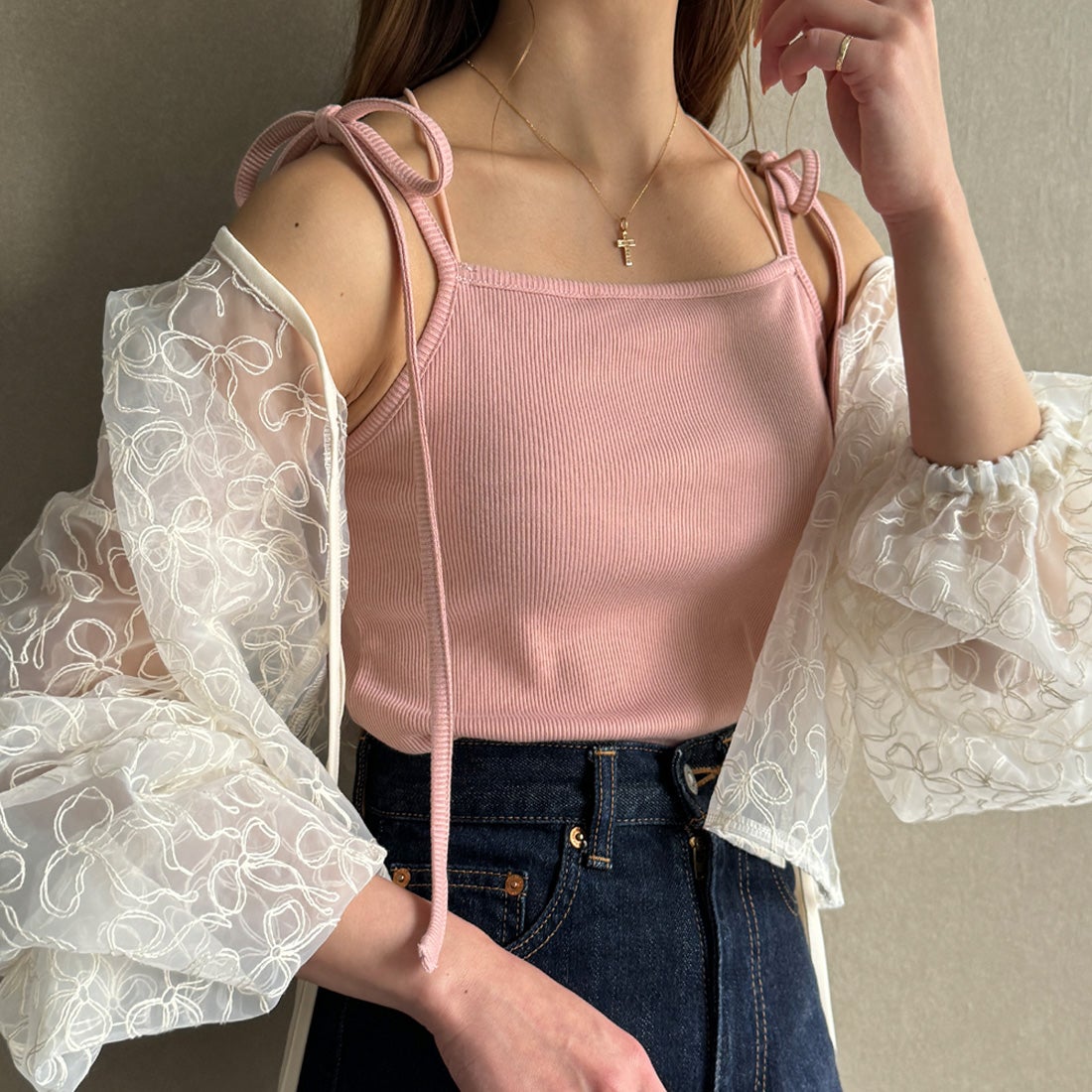 ジュノア JUNOAH 【取り外し可能パット付き】肩リボンバッククロスリブ