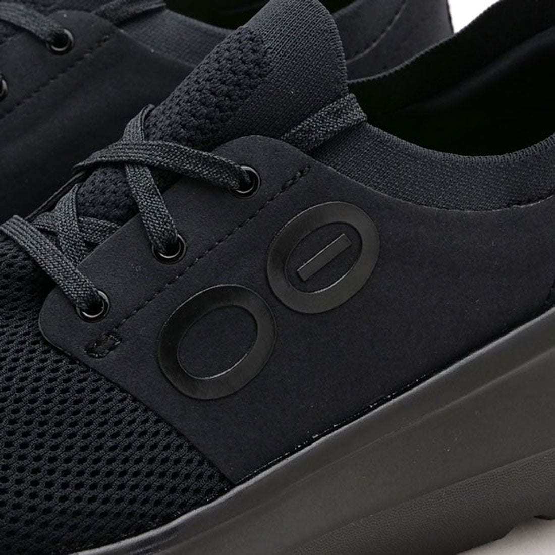 ウーフォス OOFOS Women's OOmy Stride Black/Black [2000920052251