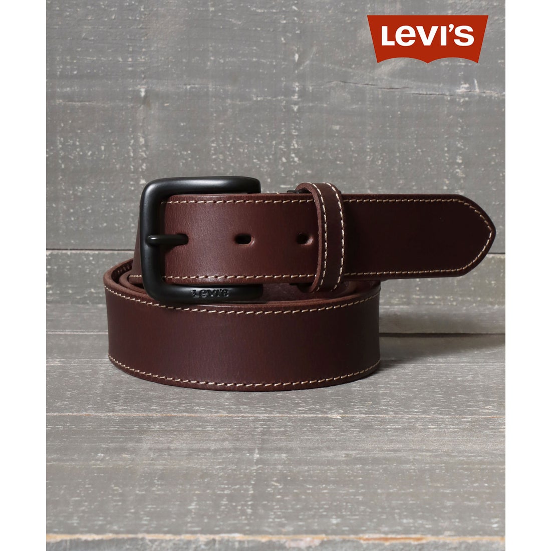 LEVI'S 35mm幅 ブラックバックル 本革 レザーベルト メンズ カジュアル