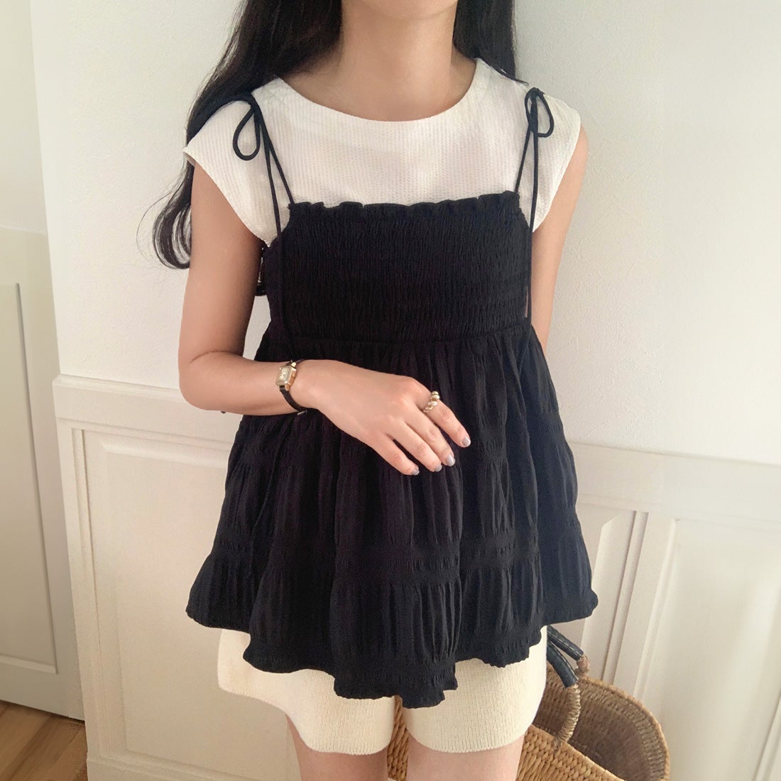 ラウアー LAUIR 肩リボンリンクルキャミソール （ブラック