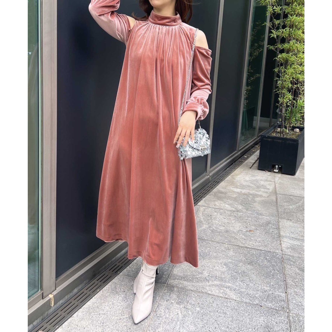 ノエラ NOELA 【WEB限定】ベロアワンピース （ピンク） -ファッション