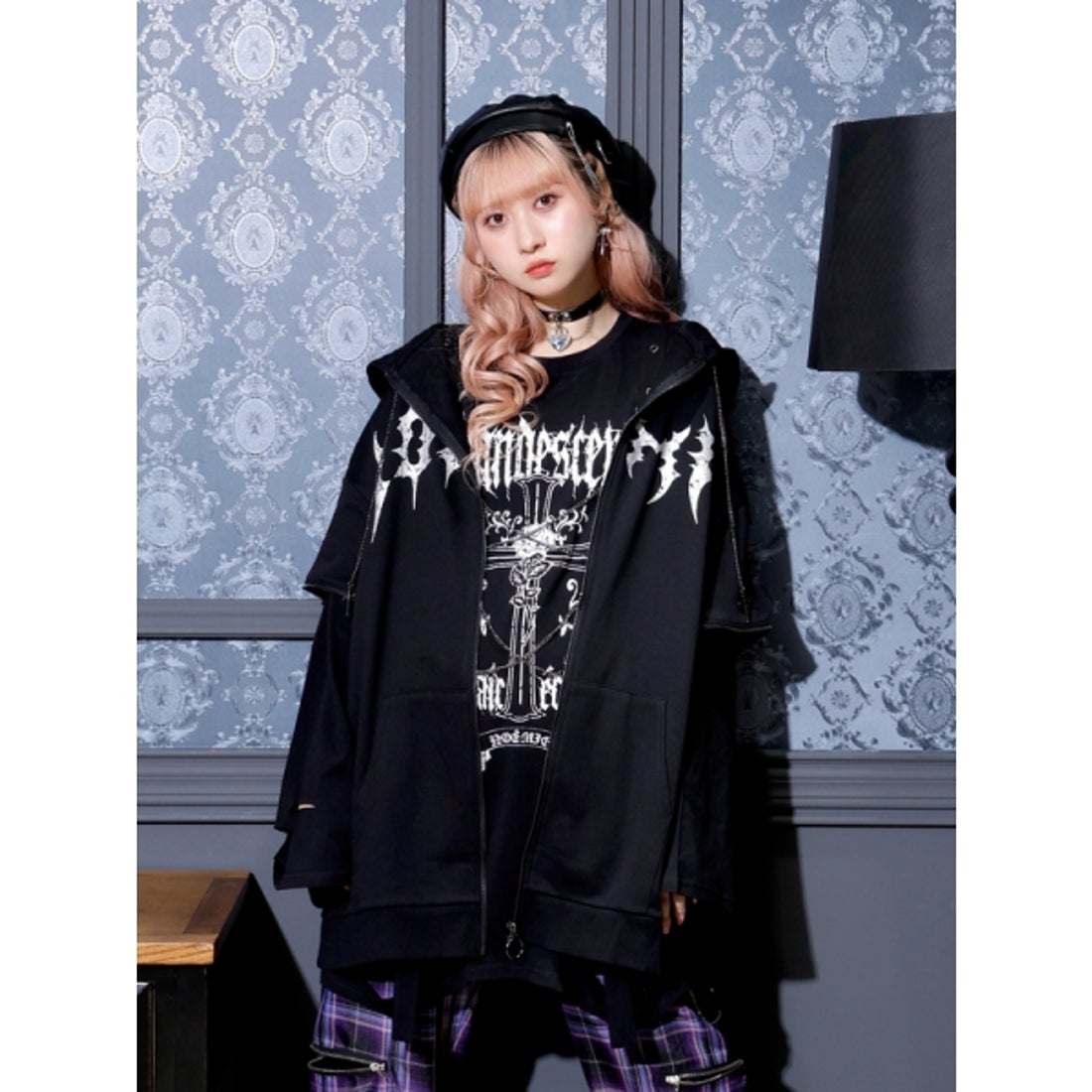 ノエミー NOEMIE 2WAYうさ耳ユニセックスZIPパーカー （紫