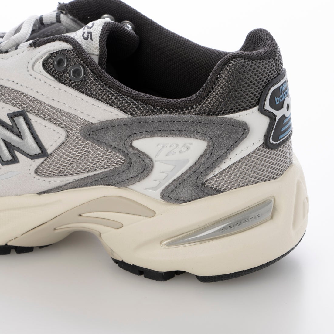 ニューバランス New Balance レディース スニーカー ML725CK