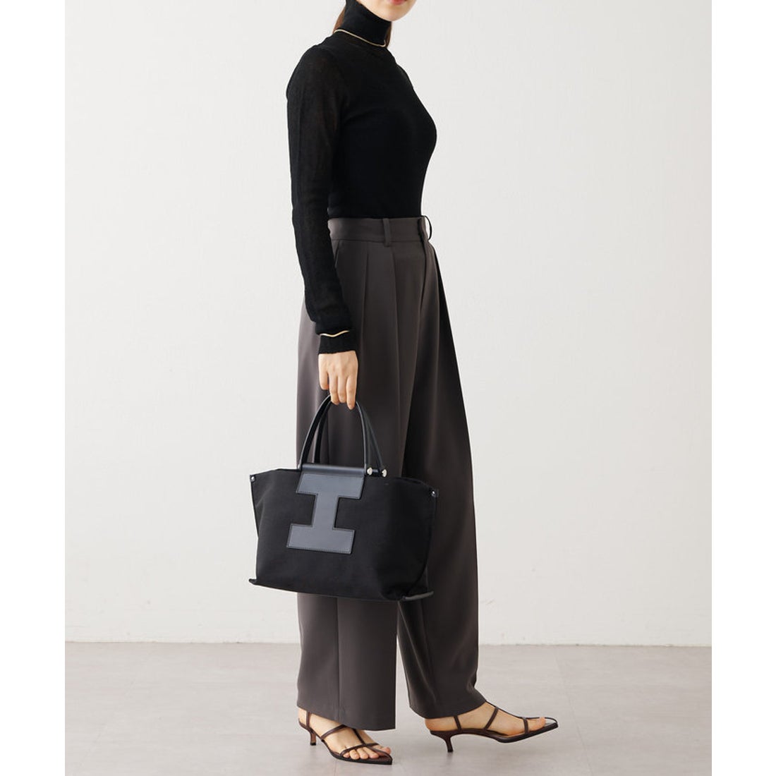 イアクッチ IACUCCI ソルベット M CORDURA/RUGA （black