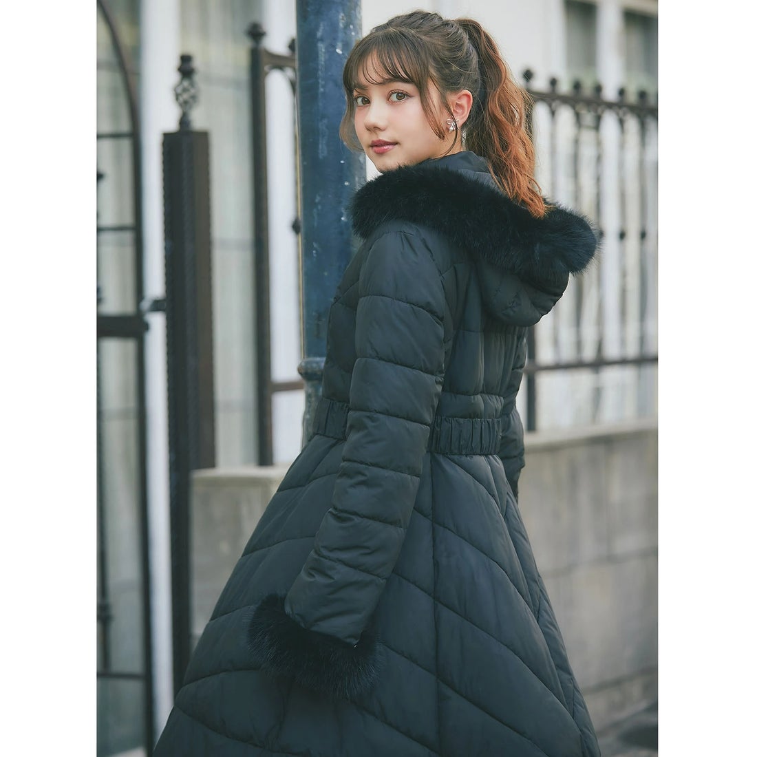 トッコクローゼット tocco closet 取り外し可能なファー＆ベルト付き