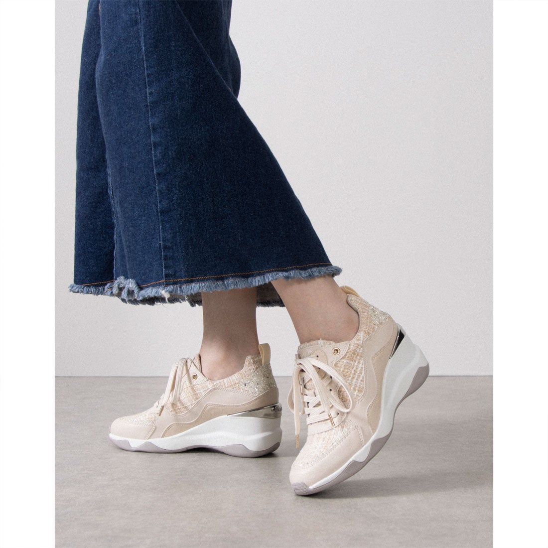 ＋diana プラスダイアナ +diana 【6cm】美脚ヒールアップスニーカー