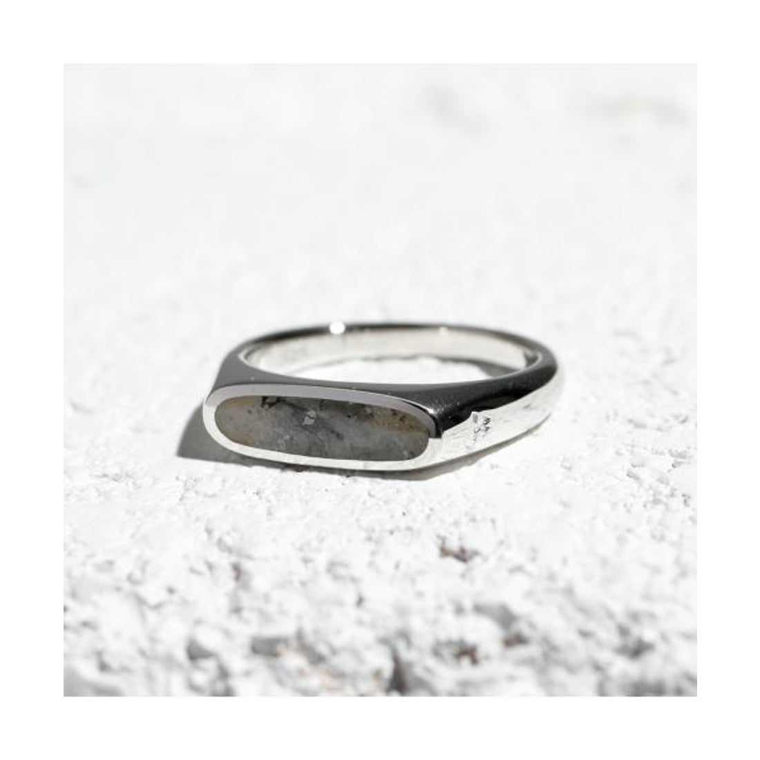 トムウッド TOM WOOD TOMWOOD リング Mario Ring Larvikite 101360